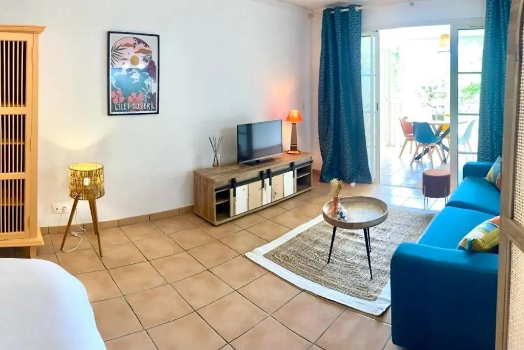 Gwadablue - Grand Studio Village Vacances Sainte-Anne  Guadeloupe